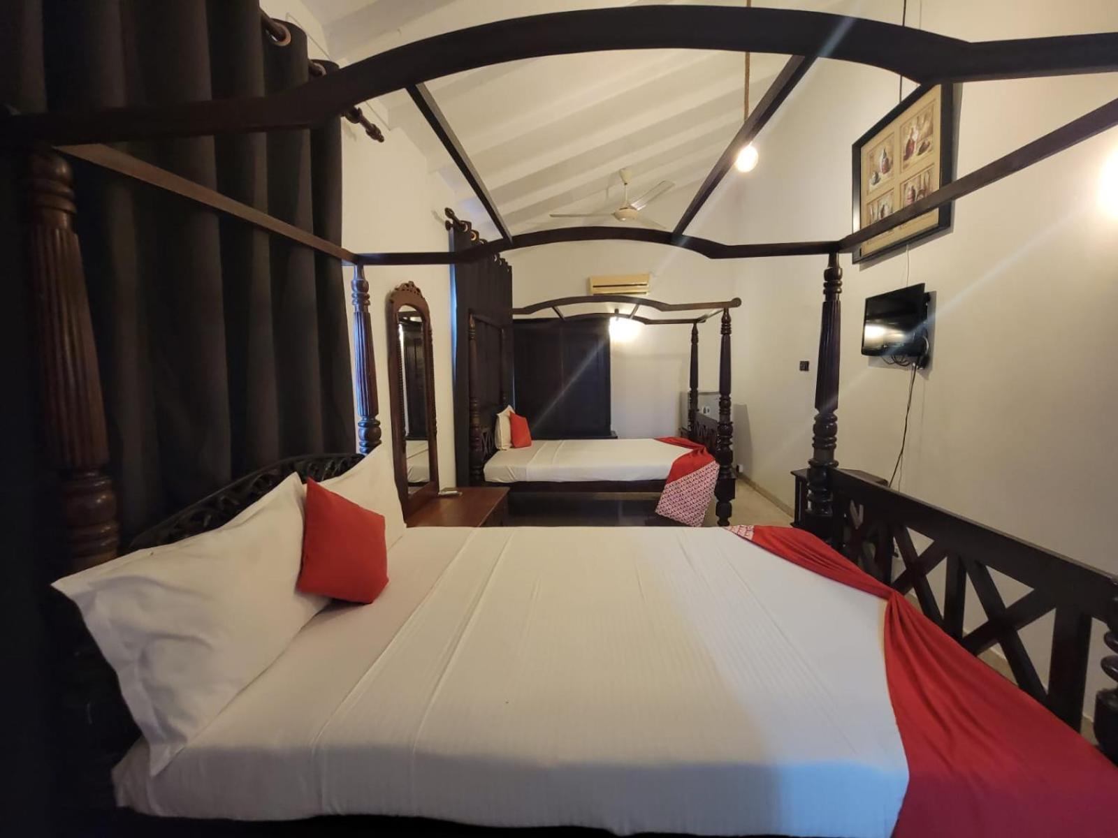 The Empyrean Airport Transit Hotel 卡图纳耶克 外观 照片
